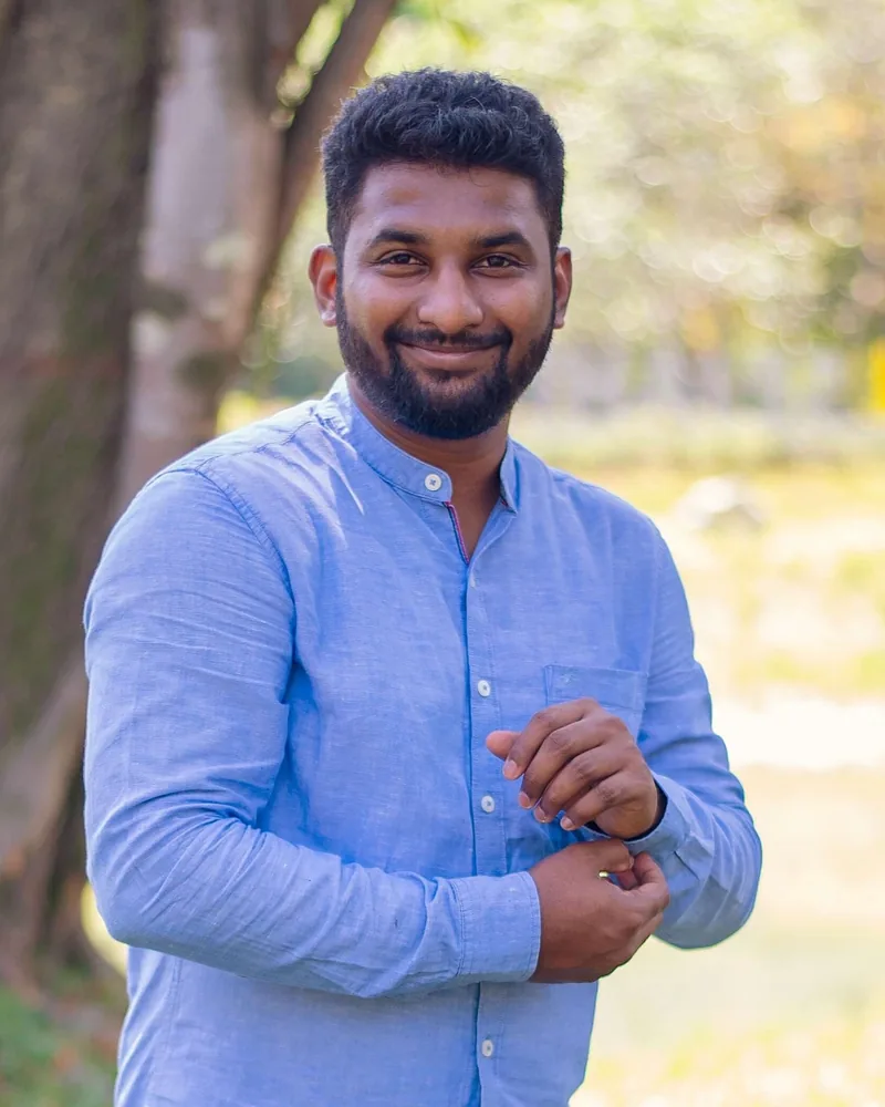 Lokesh Richards
